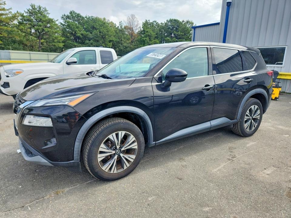 2021 Nissan Rogue SV photo