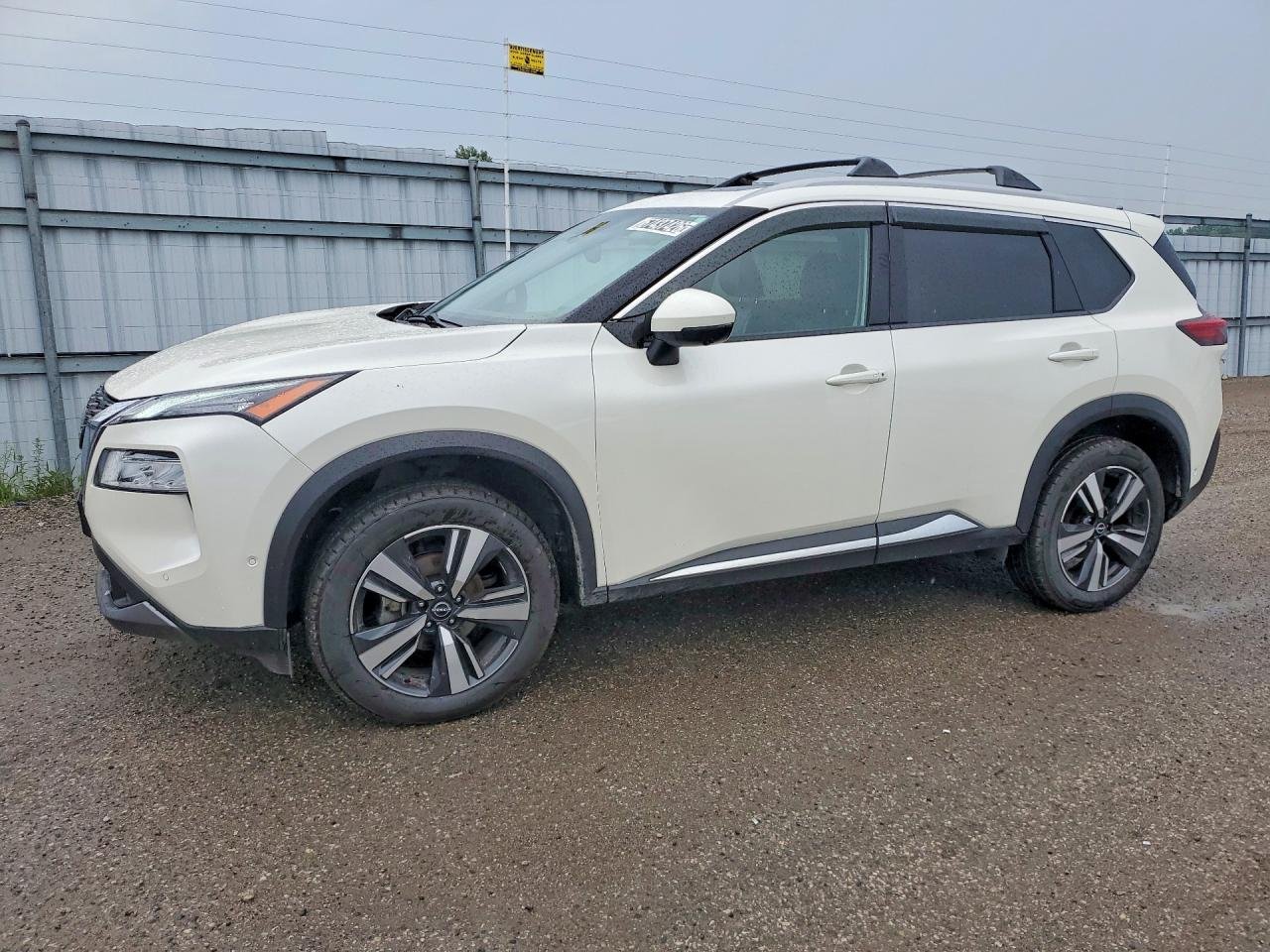 2023 Nissan Rogue SL photo